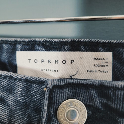 BNWT NEW TOPSHOP LADIES JEANS 4 FADED BLACK W24 L32 STRAIGHT CROP D12 - Picture 8 of 11