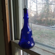1890 ANTIQUE PONTILED COBALT BLUE BELL SHAPE BARBER BOTTLE WITH SHAKER STOPPER