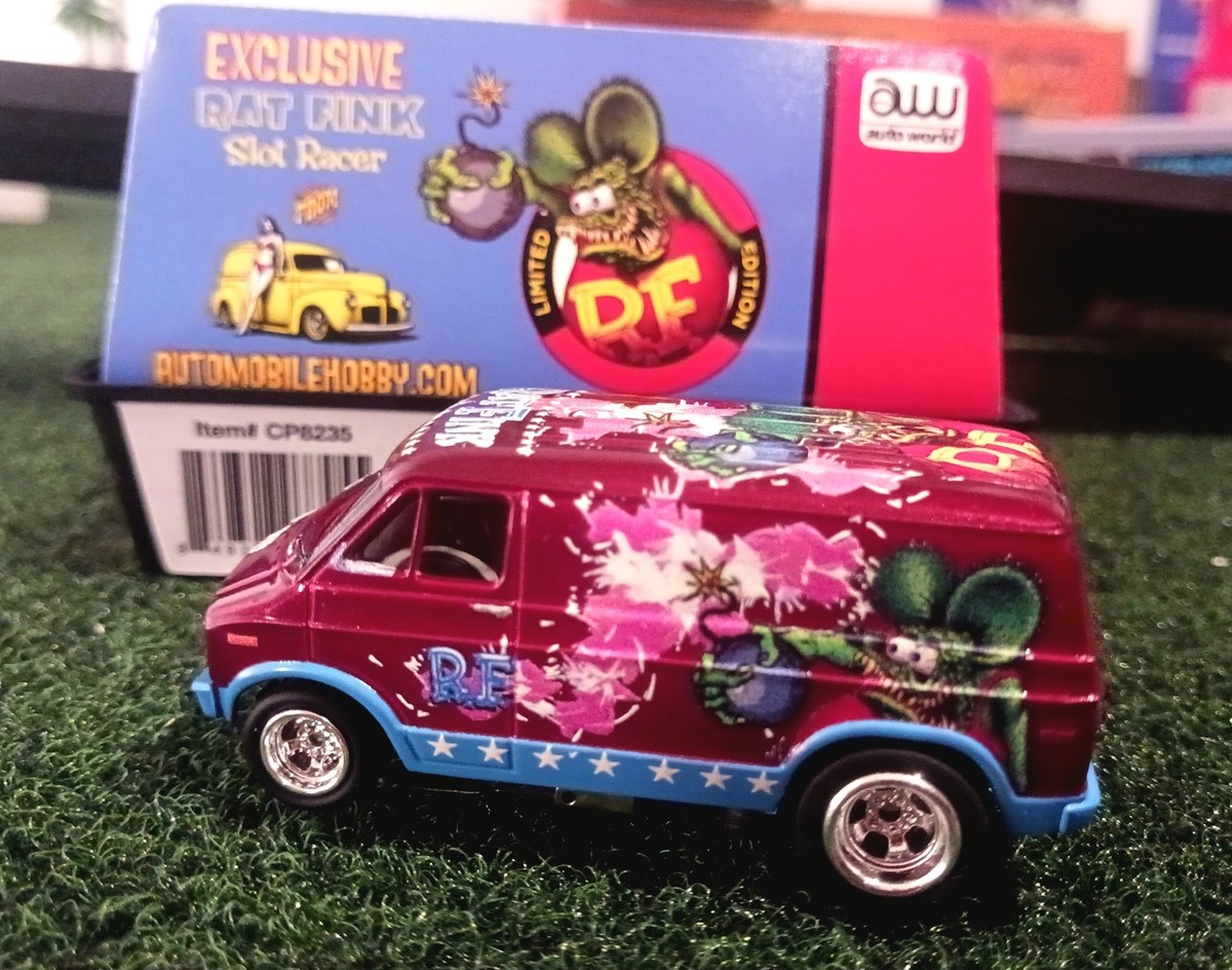 Rat Fink Exclusive '73 Dodge Cherry Bomb Van Ed Roth Auto World 4