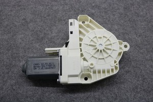 VW Audi A6 A7 A8 Q3 Fensterhebermotor 8K0959802B Beifahrerseite Fenster rechts
