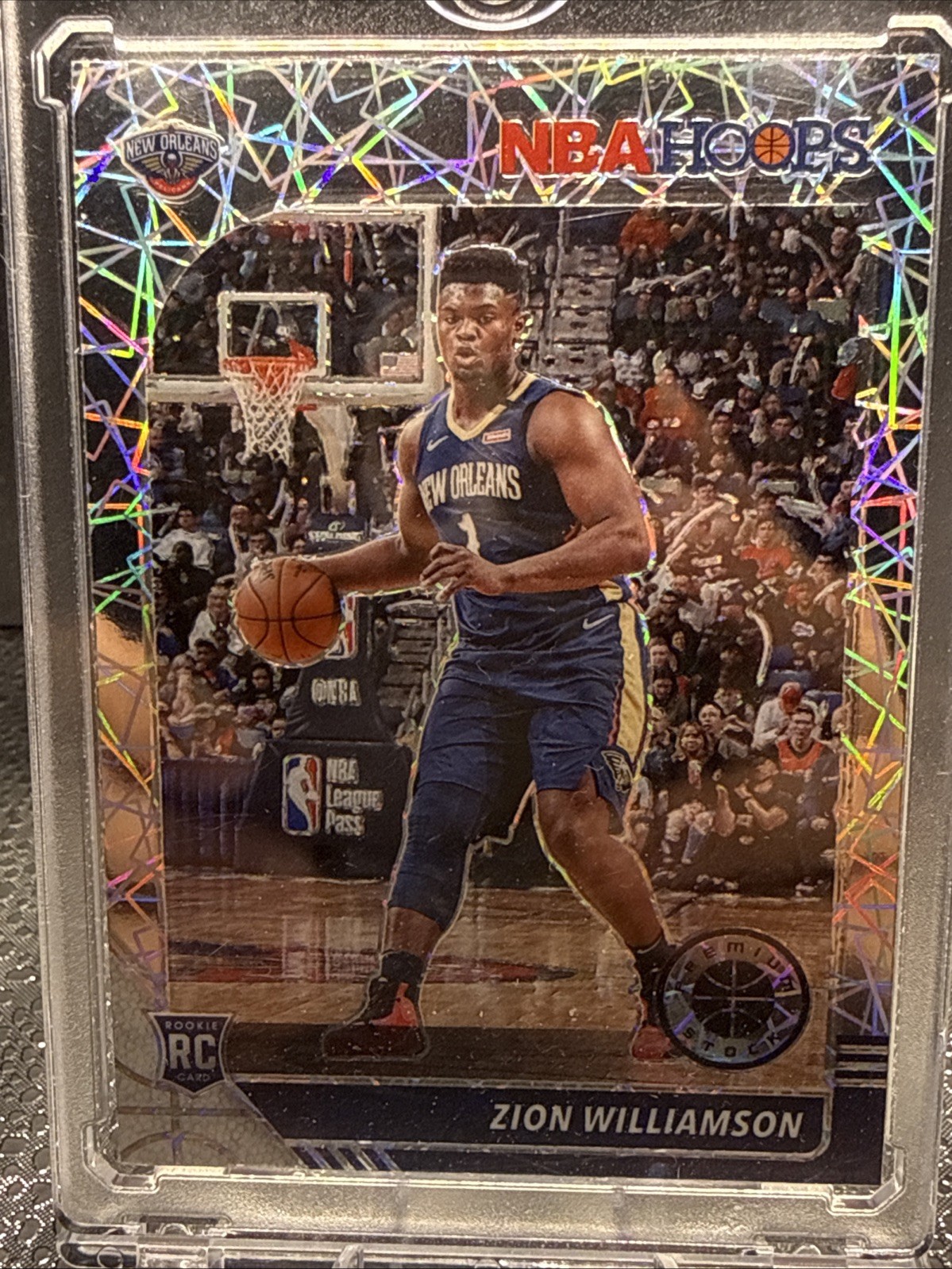 2019-20 Panini NBA Hoops Premium Stock - Zion Williamson #258 Silver Lazer (RC)