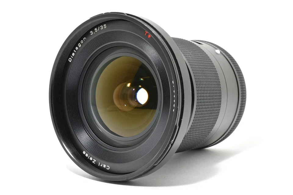 Rare!! [MINT w/Hood] Contax Carl Zeiss Distagon T* 35mm f/3.5 Lens for 645 JAPAN - Image 2 of 4