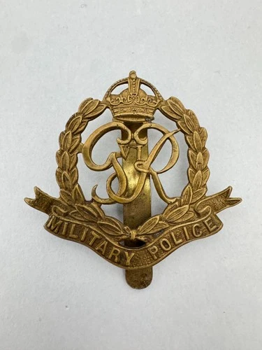 WW2 British Army Military Police MP Cap Badge