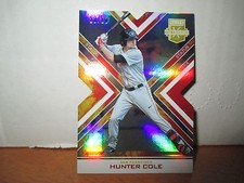 HUNTER COLE 2016 Panini Elite Extra Edition STATUS Die Cut #10/10 Georgia Giants