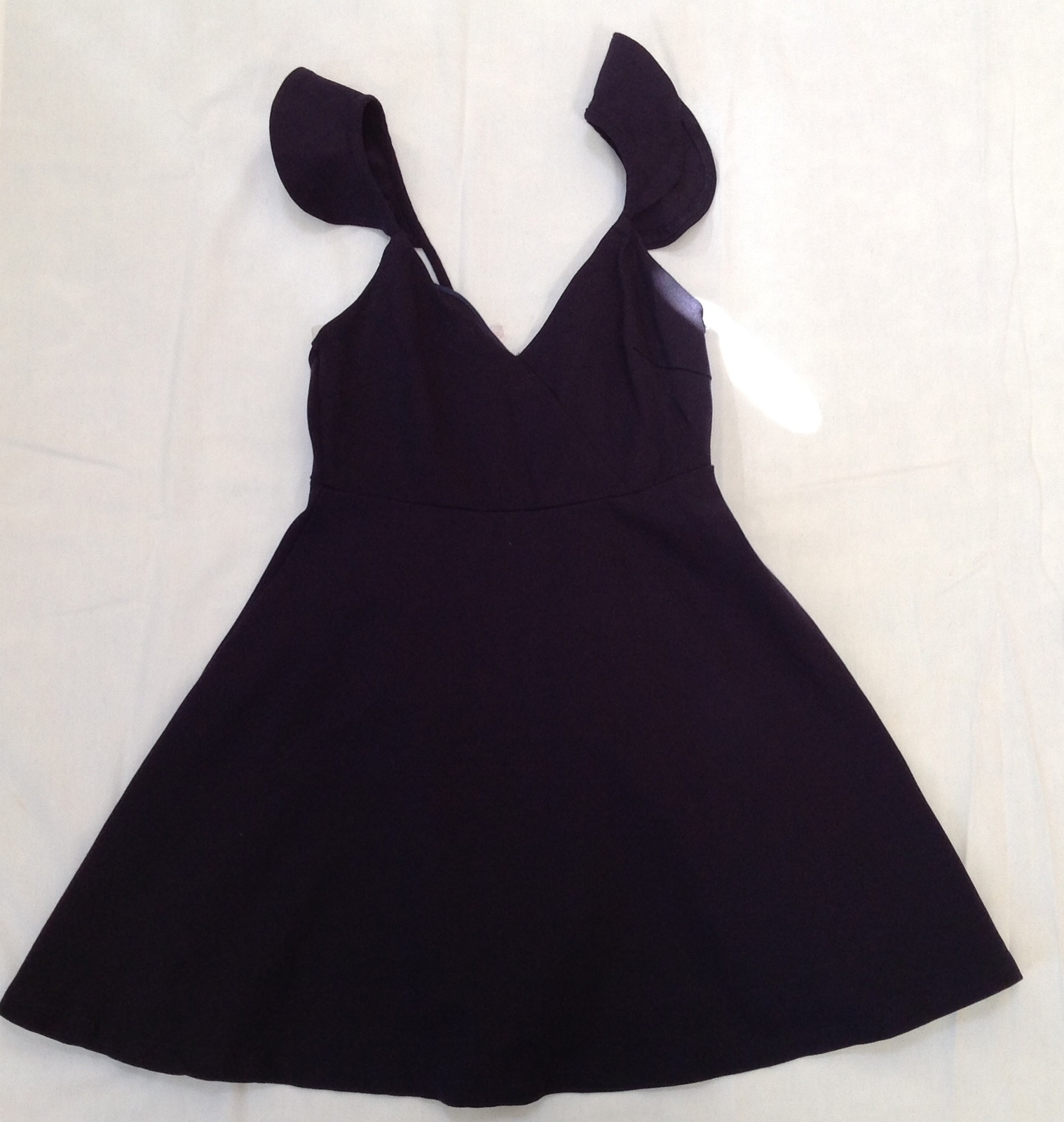 Lulus Lulu's solid simple flattering navy blue sl… - image 1