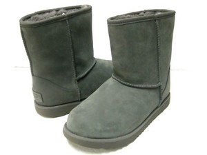 army green uggs