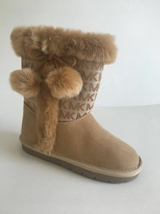 michael kors boots winter
