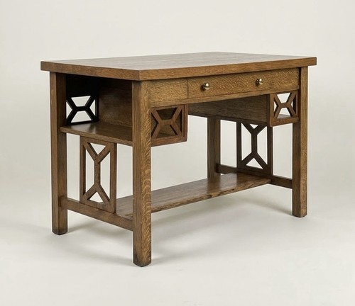 Antique Mission Style Quarter-Sawn Oak Desk – Solid Wood