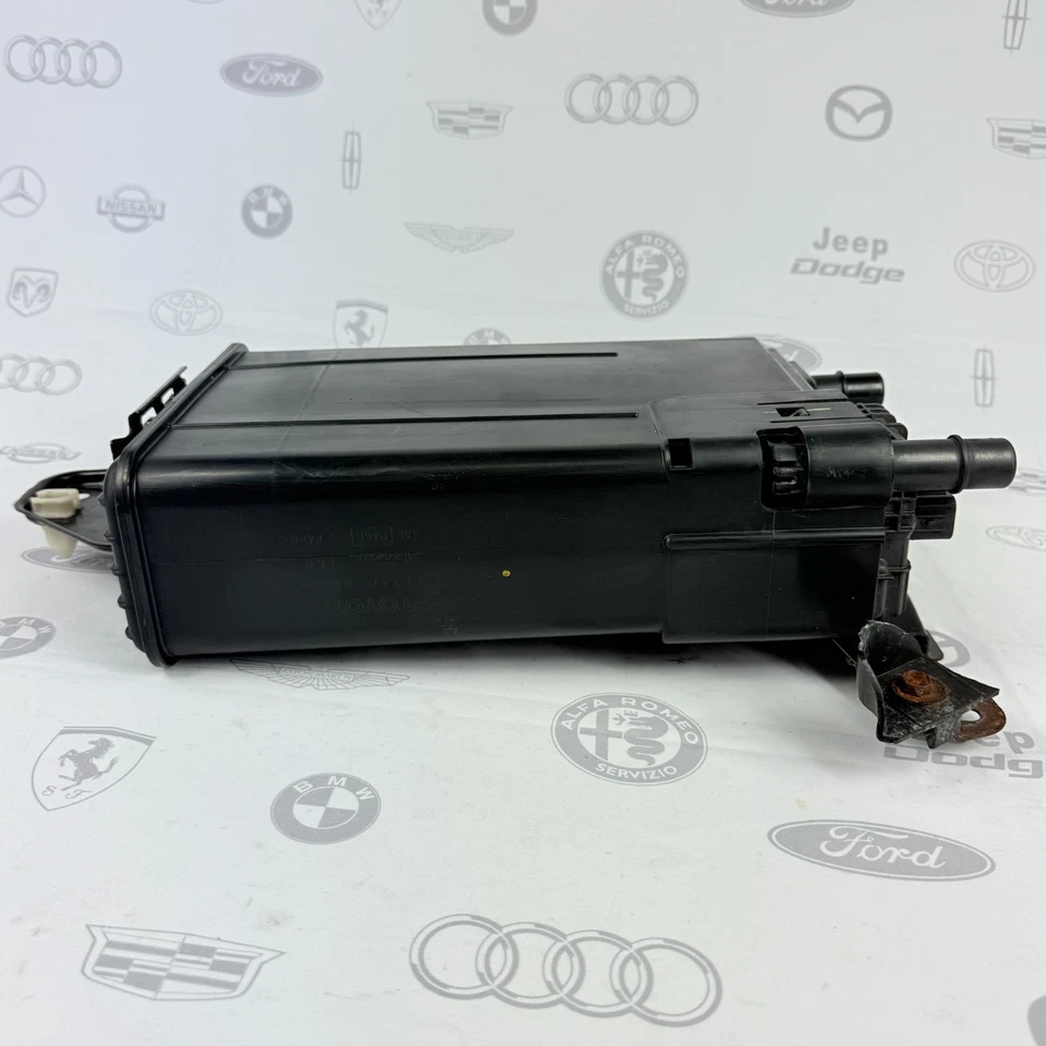 Conjunto de bote de carbón Toyota Sienna EVAP 2011-2014 OEM 77740-08070 Foto 4 de 4