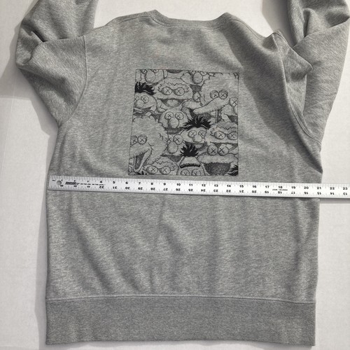 KAWS x Uniqlo x Sesame Street XX Sweatshirt Gray Size M Medium - Picture 7 of 8