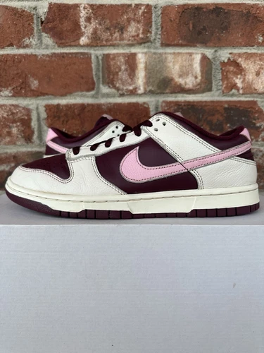 Nike Dunk Low Premium Valentine's Day - Size 8.5
