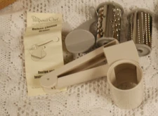 NIOB THE PAMPERED CHEF DELUXE CHEESE GRATER 1275 OPENED BOX FOR PICTURES