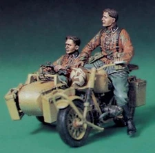 Legend 1/35 German Waffen-SS Motorcycle Riders Set WWII (2 Figures) LF0077
