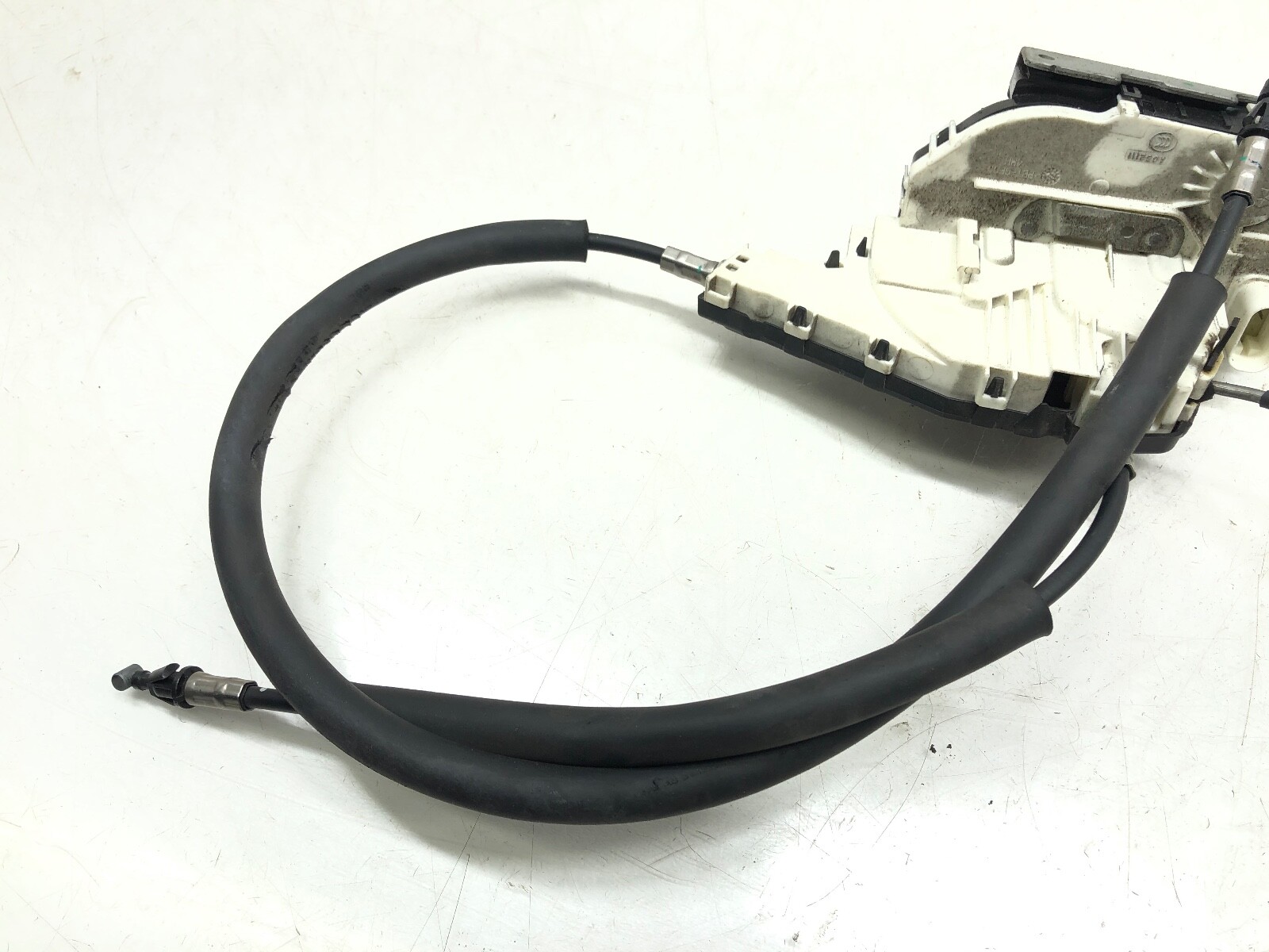 2014-2021 MASERATI GHIBLI RIGHT PASSENGER REAR DOOR LOCK LATCH ACTUATOR OEM.