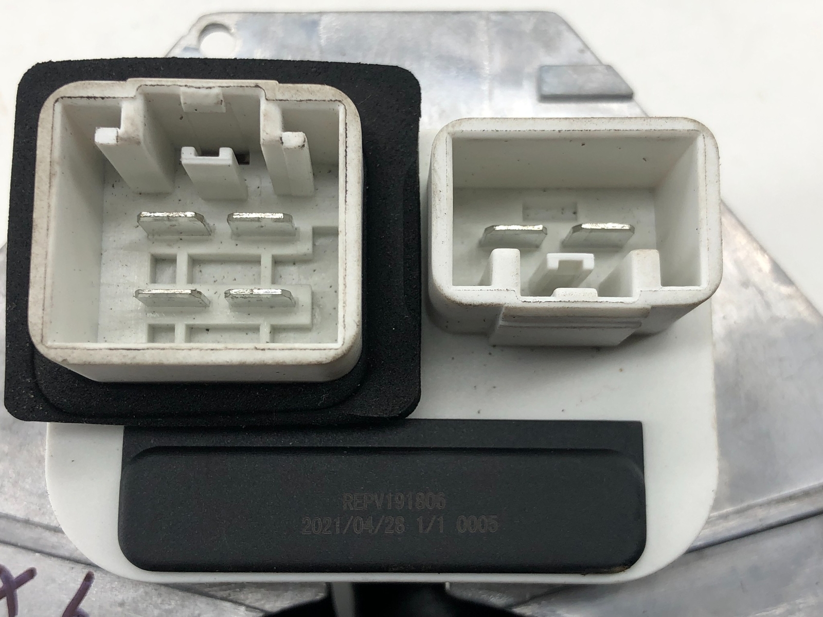 2009 VOLVO XC90 SUV 3.2L L6 AC HEATER BLOWER MOTOR FAN RELAY RESISTOR