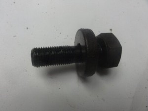 kurbelwellenschraube nissan sunny 1,4 16v  n14 BA05