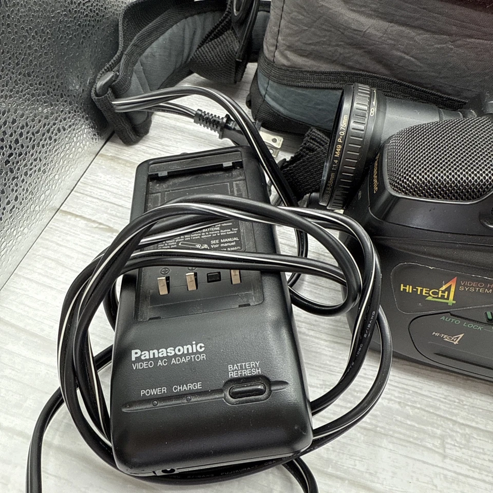 VINTAGE PANASONIC PALMCORDER X10 DIGITAL Fade PV -23 HAND HELD VIDEO CAMERA READ - Image 3 of 4