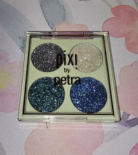 Pixi by Petra Glitter-y Eye Quad - Blue Pearl - 4 Colors