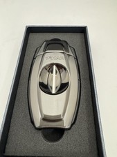 Cortador de cigarros doble abatible XIKAR - corte en V y corte recto - Gunmetal - nuevo