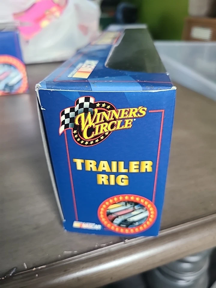 Winners Circle NASCAR TONY STEWART Trailer Rig #20 Home Depot Snoopy Peanuts - Image 4 of 4