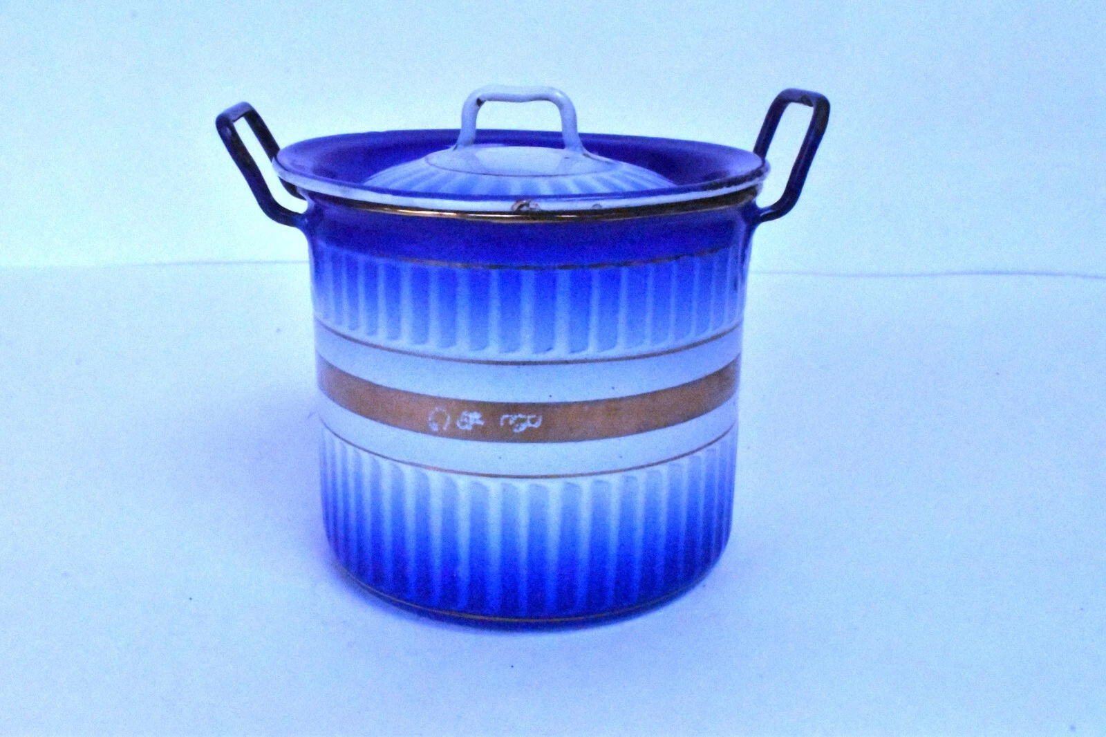 Vintage Enamelware Stock Pot Pasta Pot Cookware Ribbed Blue Helios Czechoslov"13