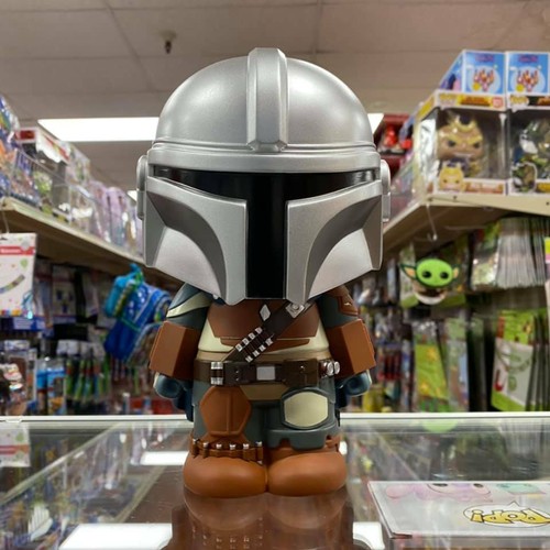 Star Wars Cute The Mandalorian PVC Busted Bank Molded Coin Piggy Bank - 第 2/6 張圖片