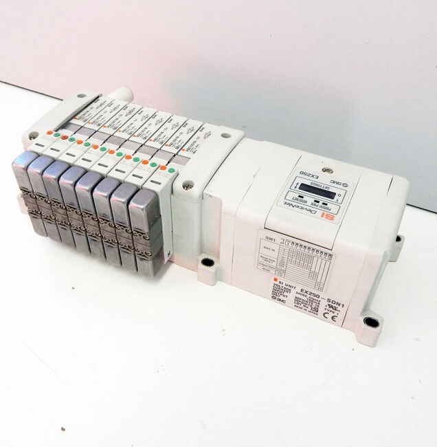SMC SI DeviceNet EX250-SDN1 & 8 x VQC1201N-51 -used-