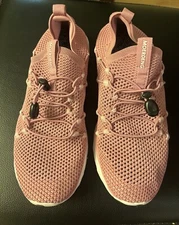 MOERDENG  rose/ pink womens athletic lightweight sneakers EUR 41 / US 9.5