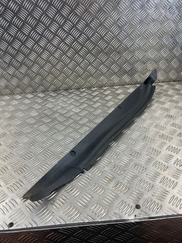 Volkswagen Touareg II 2012 Rechts Verkleidung Kotflügel 7P6821112B