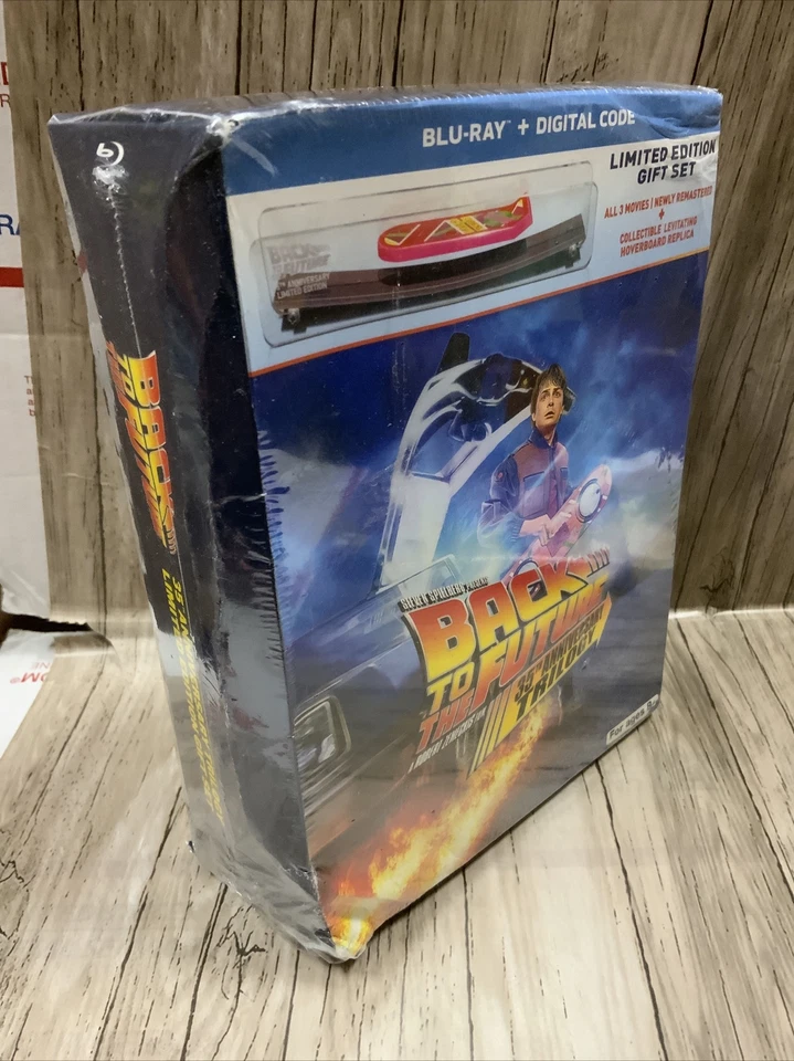 🕰️ Back To The Future 35th Anniversary Trilogy Edition Exclusive Hoverboard🆕👇 - Image 3 of 4