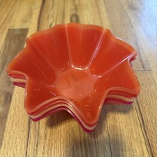 Lot (4) Special edition Vintage Tupperware Bo...