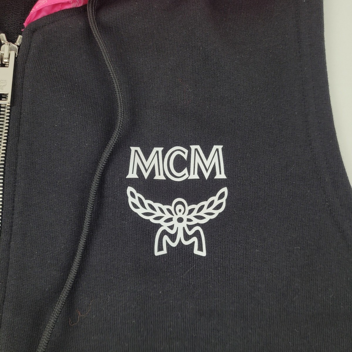 $395 MCM Mens Black Cotton Flo Sleeveless Nylon Hood