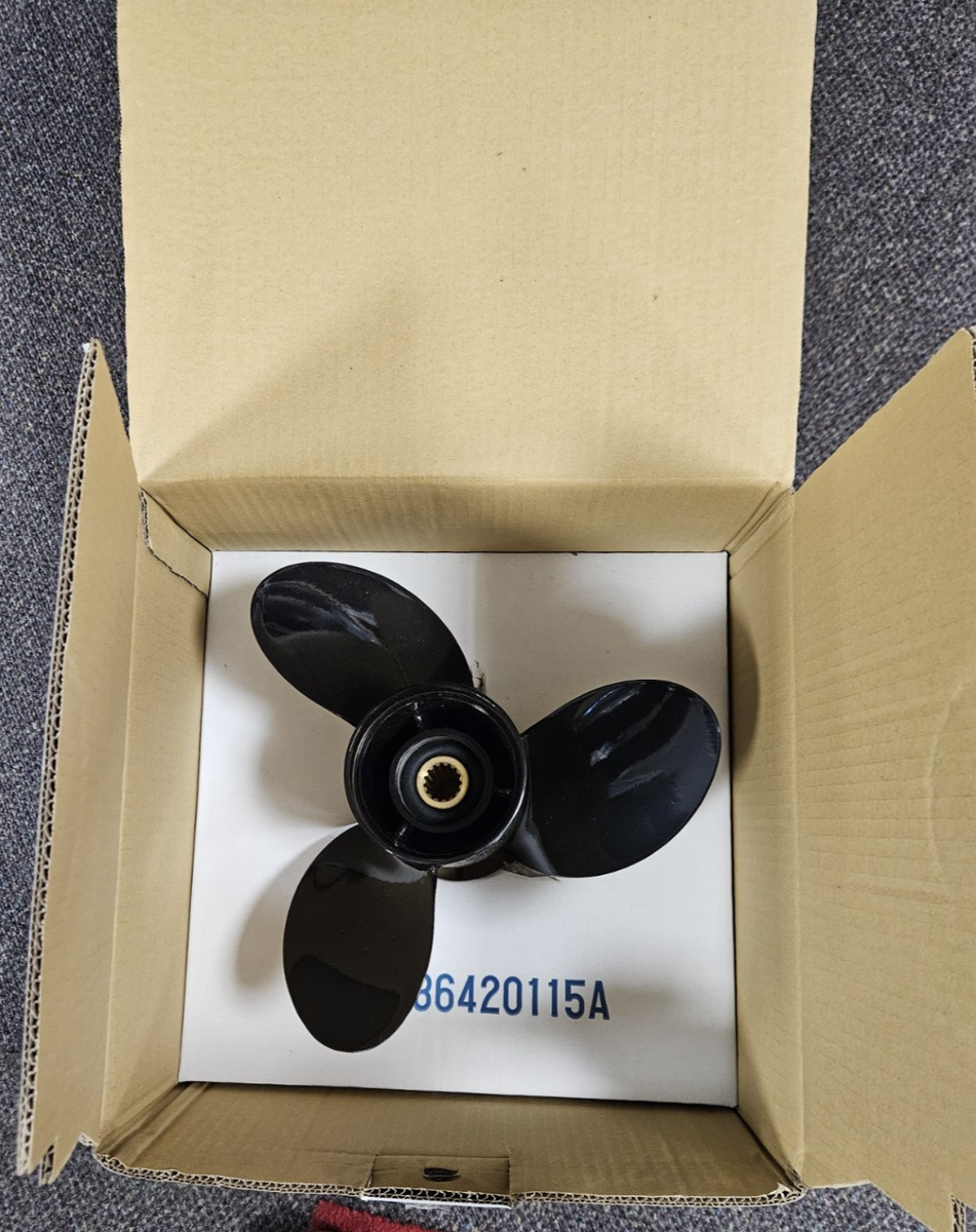 Hélice Pour Hors-bord Suzuki 11-1/2 X 13 - Réf: 58100-94313-019, 3 Pales