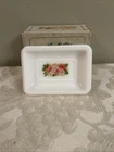 Vintage AVON Country Garden Soap Dish Pedestal Milk Glass White