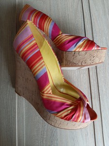 nine west cork heels