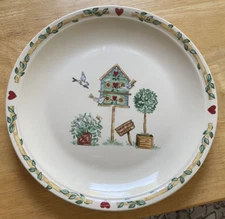 Thomson Pottery Vine Hearts and Birdhouses Dinner Plate