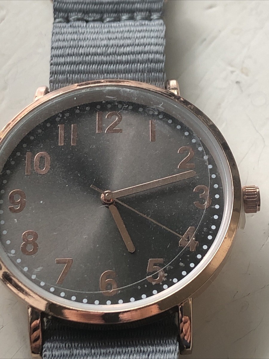 NWOT Rose Gold Watch w/3 Coordinating Bracelets Folio Women main image 2