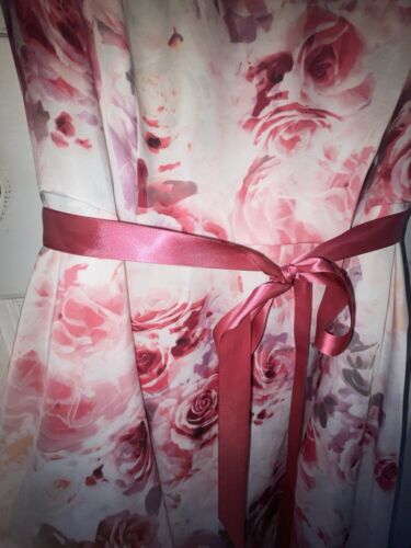 Floral Knee length dress - Picture 3 of 3