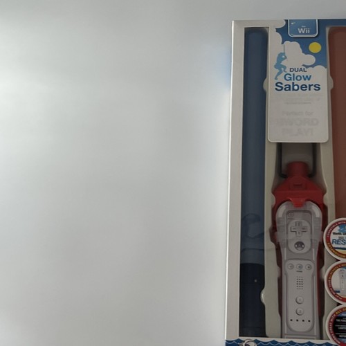 dreamGEAR Nintendo Wii Sabers Dual Glow Resort Star Wars Red Blue Motion Plus - Picture 5 of 11