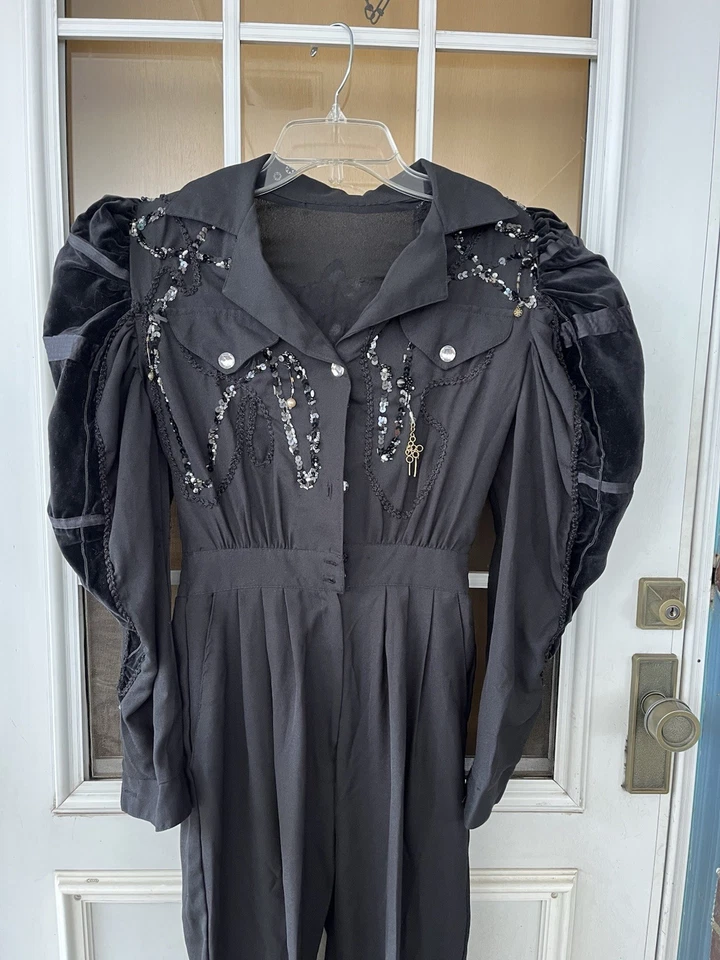 Mono vintage para mujer negro años 70 80 lentejuelas, hombreras, terciopelo Foto 4 de 4