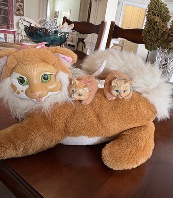 Vintage Hasbro Kitty Surprise Orange Tabby Plush Mother With 2￼ kittens