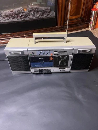 Vintage Sony Transound FM/AM Stereo Cassette Recorder Boombox CFS-3000 Tested