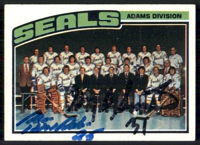 1976-77 Topps #135 Golden Seals(Al McAdam/Gary Simmons) - On Card Auto