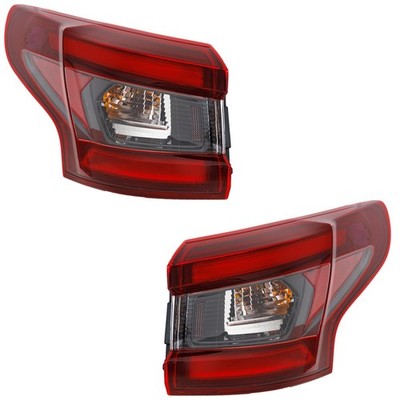 Tail Lights For 2020-21 Nissan Rogue Sport Left Right Outer Halogen with bulb(s)