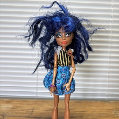 Monster High Doll Robecca Steam Coffin Bean Mattel Barista 2011 | eBay
