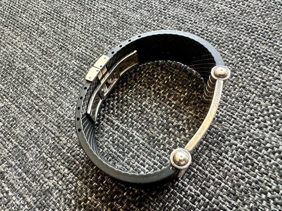 Tiffany and co. Paloma Picasso id bracelet w/ rubber band - Image 2 of 4