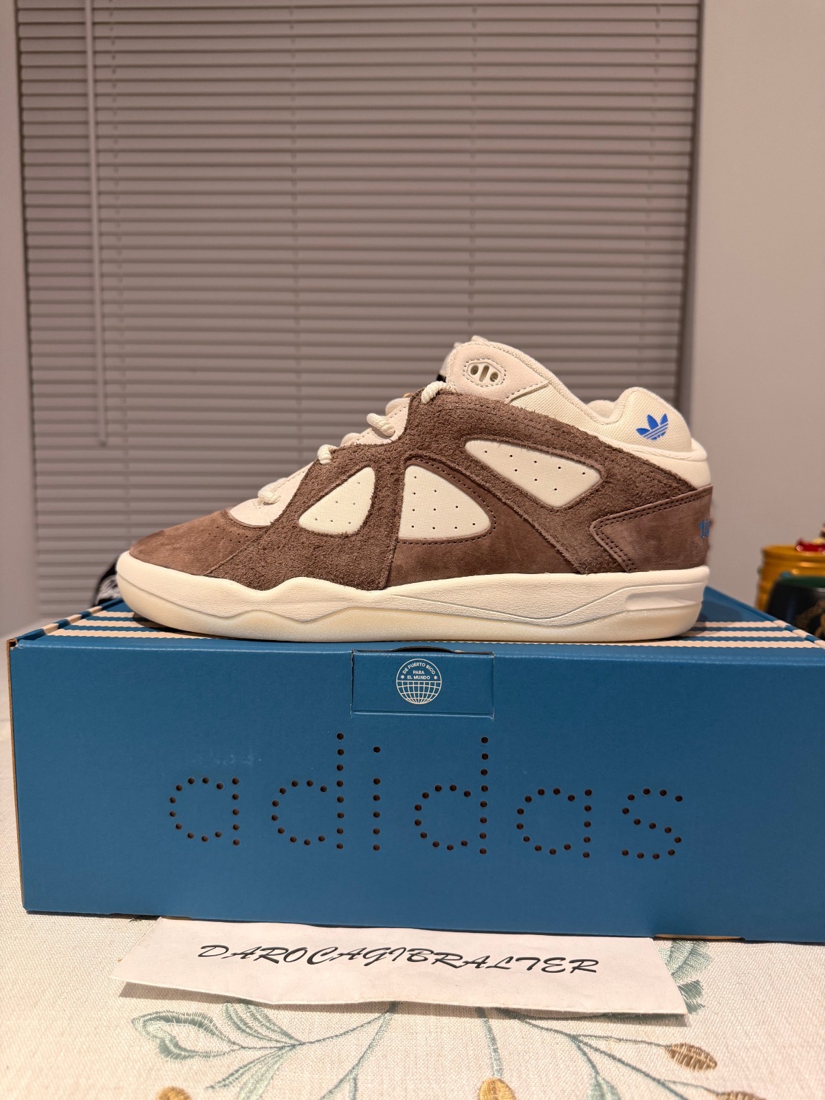 BAD BUNNY PARA ADIDAS BADBO 1.0 BROWN US 9.5 100% AUTHENTIC #1089/1994