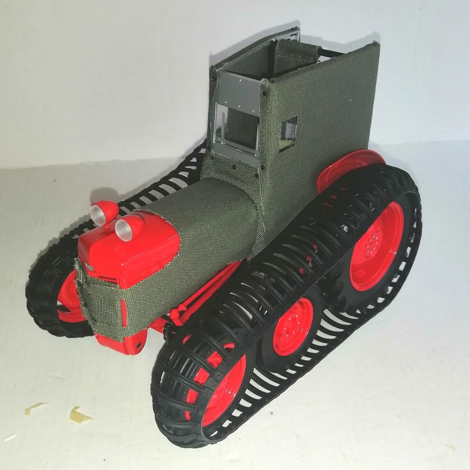 TRATTORE FERGUSON TEA-20 SUE 1958 UNIVERSAL HOBBIES 1/16 - Immagine 3 di 4