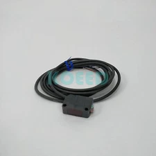 1PCS NEW KEYENCE PZ2-61P Photoelectric Sensor