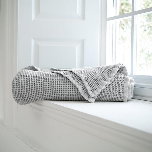 The Lyndon Company Stonewash Bedspread Throw 150 x 200cm - Picture 3 of 5